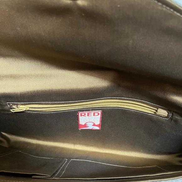 Ladies Silk New Clutch from Red Dirt Road - Picture 4 of 4